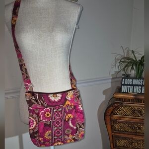 🎅🎄VERA BRADLEY "Canaby" Small Crossbody Bag